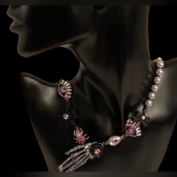 New BETSEY JOHNSON HALLOWEEN NECKLACE - Picture 5 of 13